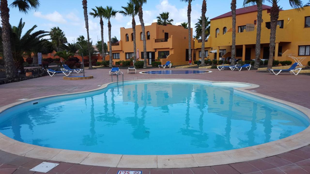 Oasis Royal 3 Piscinas Apartment คอร์ราเลโฮ ภายนอก รูปภาพ