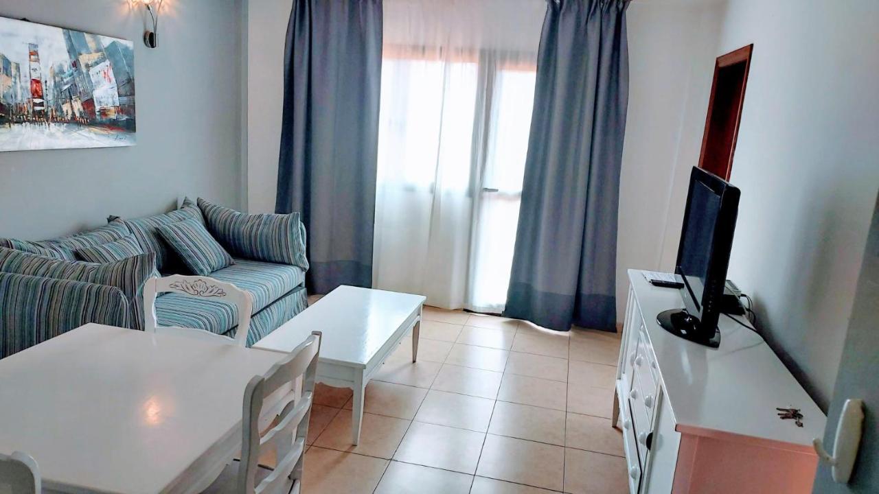 Oasis Royal 3 Piscinas Apartment คอร์ราเลโฮ ภายนอก รูปภาพ