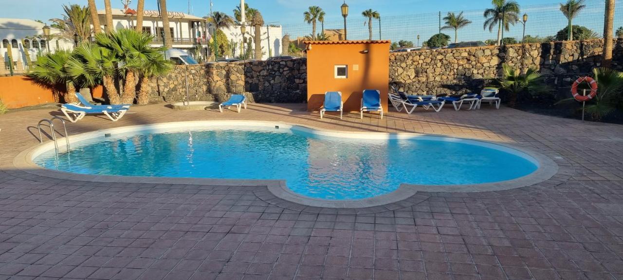 Oasis Royal 3 Piscinas Apartment คอร์ราเลโฮ ภายนอก รูปภาพ