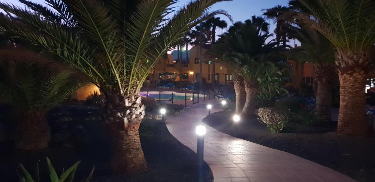 Oasis Royal 3 Piscinas Apartment คอร์ราเลโฮ ภายนอก รูปภาพ