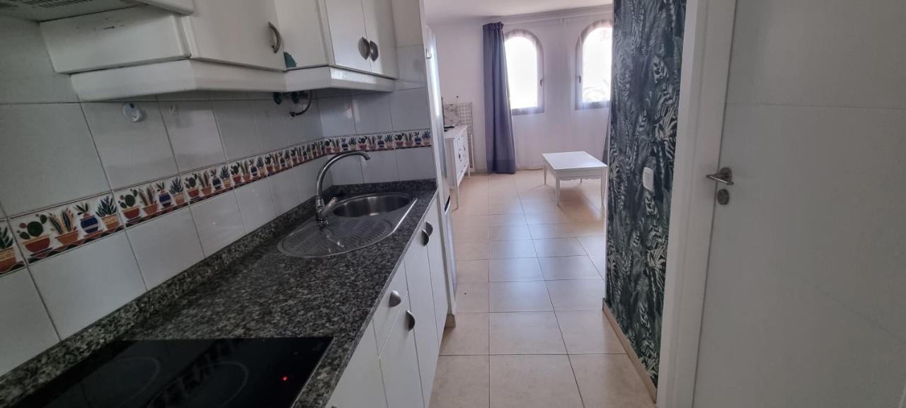 Oasis Royal 3 Piscinas Apartment คอร์ราเลโฮ ภายนอก รูปภาพ