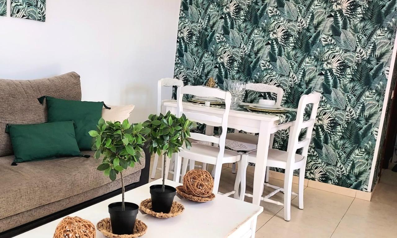 Oasis Royal 3 Piscinas Apartment คอร์ราเลโฮ ภายนอก รูปภาพ
